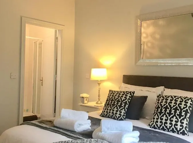 Hébergement de vacances No.14 *